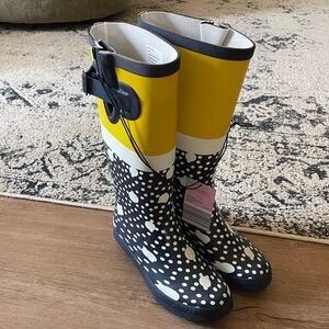 New Womens Serra Navy Blue And White Polka Dots with Yellow Rain Boots 7